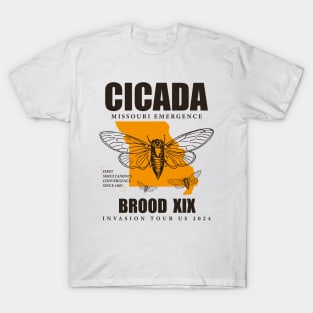 Vintage Cicada Missouri Map Invasion Brood XIII 2024 T-Shirt